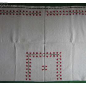 Foto inzerátu Ubrus vyšívaný