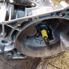 Foto inzerátu Manuální PŘEVODOVKY  Trafic  .  Master .  Movano .  Ducato ...  