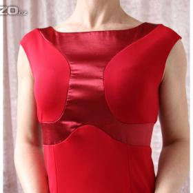 Foto inzerátu Červené elegantní bodycon šaty vel 38