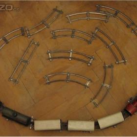 Fotka k inzerátu Vláček na klíček / 19397672