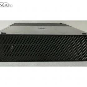 Foto inzerátu XBOX 360 E + 1 x bezdrátový ovladač, 1 org. hra