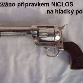 Foto inzerátu Přípravky k černění a úpravám povrchů zbraní.