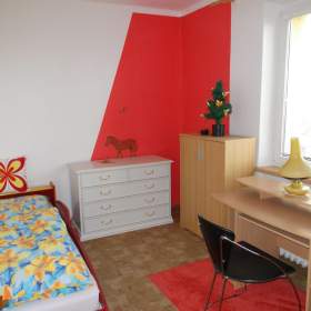 Foto inzerátu Nabízím pronájem bytu 3+1 (85m2), zařízený, s balkonem, komorou,Ostrava Jih