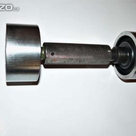 Foto inzerátu KALIBR VÁLEČKOVÝ oboustranný 77 H8 (0;+0,046)mm (Německo)