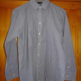 Foto inzerátu Proužkovaná košile Next s dlouhým rukávem vel. 146