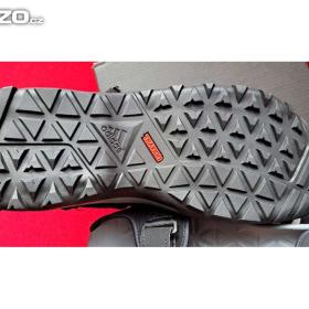 Foto inzerátu Sandály ADIDAS TRAXION, nové akce