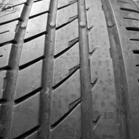 Fotka k inzerátu 2ks letních pneu 235/65 R17 Matador / 17748836
