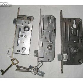 Foto inzerátu různé druhy kování,zámků