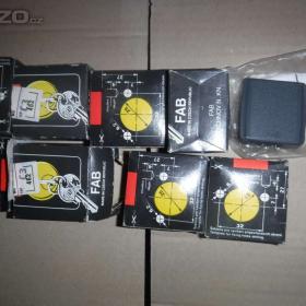 Foto inzerátu různé druhy kování,zámků