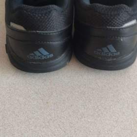 Fotka k inzerátu Dětské boty Adidas 33 / 17905317