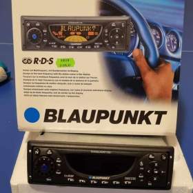 Foto inzerátu Autorádio BLAUPUNKT DÜSSELDORF + měnič na 10 CD BLAUPUNKT