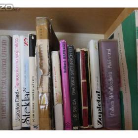 Foto inzerátu Knihy-různé