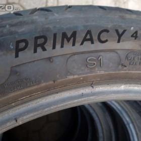 Foto inzerátu 1ks zánovní letní pneu 225/45 R18 Michelin 