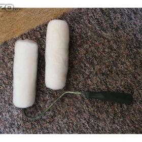 Foto inzerátu Mechanický vysavač, válečeky na malování, těsnění, malířské štětky,chodítko