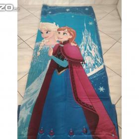 Foto inzerátu Set: Povlečení Frozen + malý polštářek+ deka.