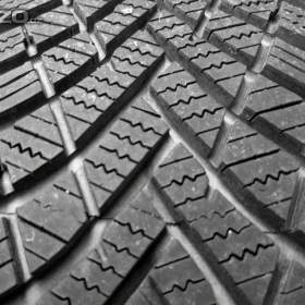 Foto inzerátu Po 2ks zimních pneu 195/60 R15 Hankook