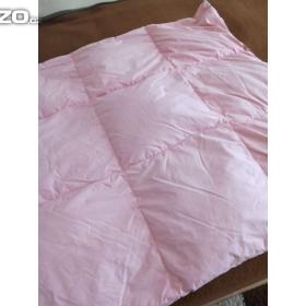 Fotka k inzerátu Péřová přikrývka  / 19654606