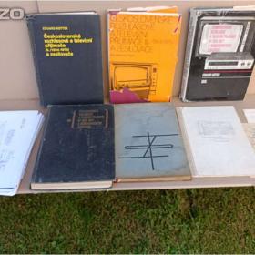 Fotka k inzerátu 5 knih pro rádio sběratele + mnoho listu schemat starých radii / 18026850