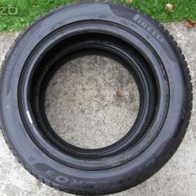 Foto inzerátu PRODÁM ZIMNÍ PNEU 205/60 R17 PIRELLI W SZ3 93H 4ks