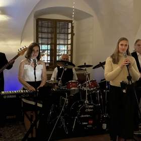 SKELET -  kapela na ples, svatbu, oslavu, firemní párty / 18047310