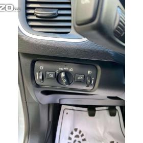 Foto inzerátu Volvo V40