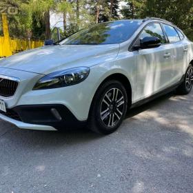 Volvo V40 / 18068359