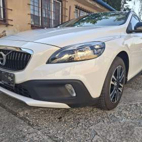 Foto inzerátu Volvo V40