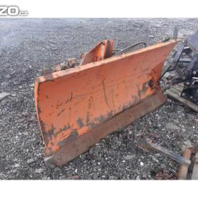 Fotka k inzerátu Radlice na sníh čelní otočná hydraulicky ovládaná / 17474434