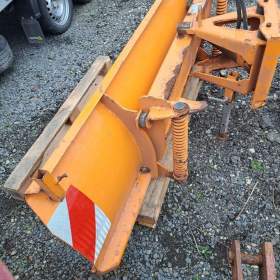 Fotka k inzerátu Multicar M26 radlice sněhová otočná použitá / 17474434