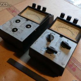 Staré měřící přístroje analogové typ UM- 4B / 18142230