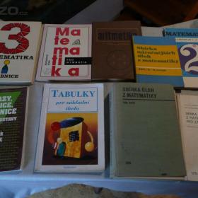 Foto inzerátu Staré i nivější učebnice, matematika, geometrie, český jazyk, atd
