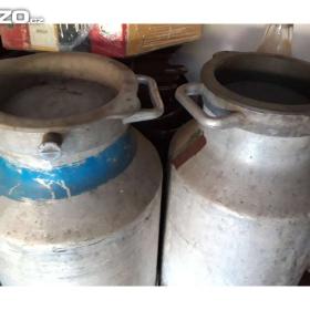 Foto inzerátu Konev na mléko 2ks