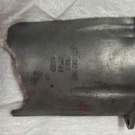 Foto inzerátu  Držák,kryt převodovky4 CYA19095 Audi A4 B5 2,6 110kw