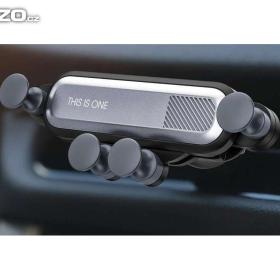 Foto inzerátu Kvalitní držák do auta do větrací mřížky.