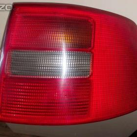 Fotka k inzerátu Zadní pravé světlo Audi A6 c5 Combi / 18205368