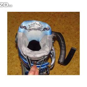 Foto inzerátu Dámský lyžařský set zn. Rossignol - Lyže-Lyžáky-Hůlky-Obal