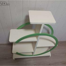 Foto inzerátu Zajímavý květinový stojan 1 republika, po renovaci. Osobně