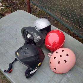 Foto inzerátu prilby na lyže