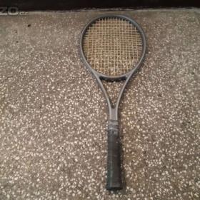 tenisova raketa / 18244188