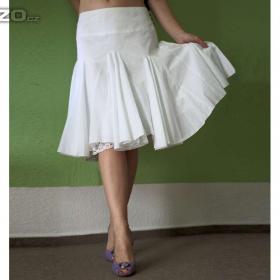 Foto inzerátu Nová bílá pin-up godetová cíchová sukně Mexx vel.38