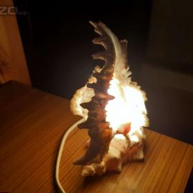 Foto inzerátu stolni lampicka