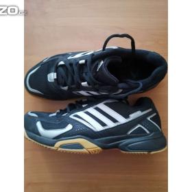 Sálové boty ADIDAS / 18255908