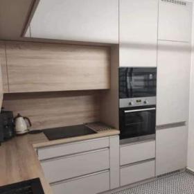 Foto inzerátu Truhlářství - zakázková výroba nábytku