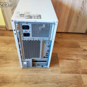 Foto inzerátu PC Intel 2,0 GHz Windows 10