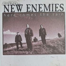 CD -  NEW ENEMIES / Here Comes The Rain / 18306650