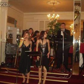 Foto inzerátu Hudba na svatbu - Fragment Band