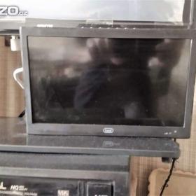 Foto inzerátu přenosný televizor TREVI LTV (v záruce)