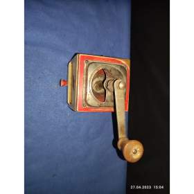 Foto inzerátu Retro mlýnek