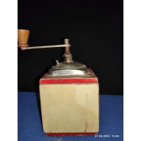 Foto inzerátu Retro mlýnek