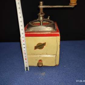 Foto inzerátu Retro mlýnek